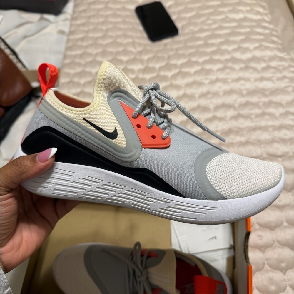 Nike Women's Gray and Cream Sneakers with Red Accents